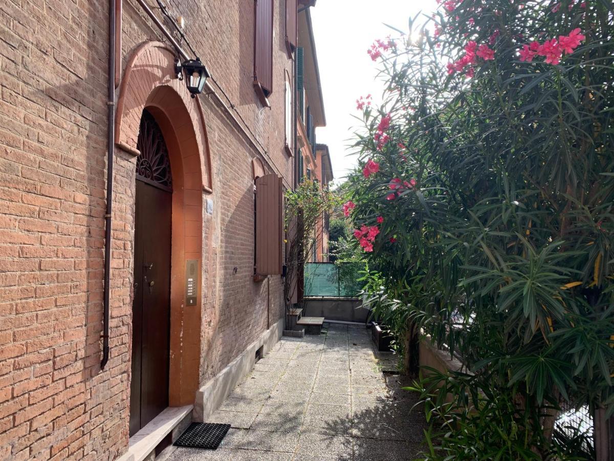 شقة بولونيا  في Casina Delle Rose المظهر الخارجي الصورة
